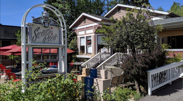 Located In An Authentic Victorian Home, Sweetie Pie’s Is A Prime Breakfast Spot In Northern California