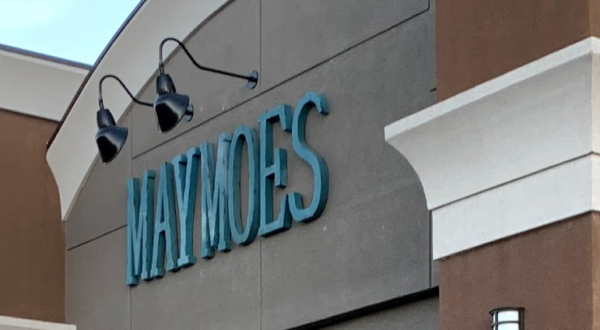 Try The Cajun Crawfish, PoBoy Sandwiches, And Gator At MayMoes In Utah