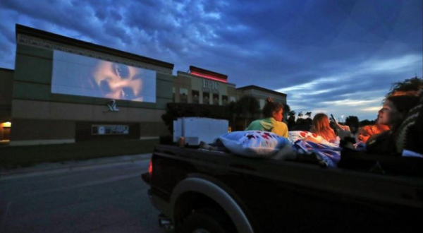 Open Drive-In Movie Theaters Are Starting To Pop Up All Over Florida