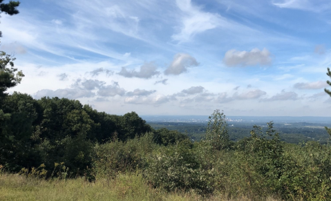 Hike To A Spectacular Vista On The Lookout Mountain Loop In Connecticut
