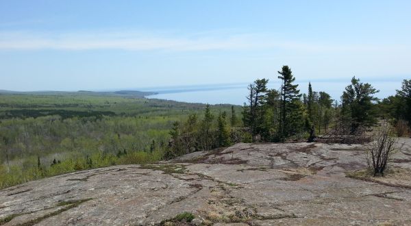 Hike This Overlook Trail Up The Pincushion Mountain For A Spectacular View Over Minnesota
