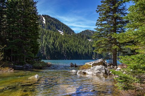 Ranked One Of The Best Kid-Friendly Hikes In Idaho, Have Fun Exploring This Lake And Waterfall Trail