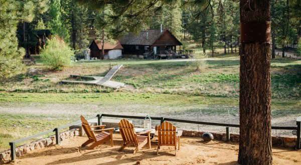 A Cozy Mountain Getaway In Southern California, Noon Lodge Is A Spot You’ll Want To Visit In Future Adventures