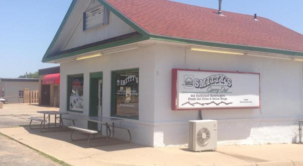 Treat Yourself To A Juicy Burger And Fresh Onion Rings From Smitty’s, A Local Favorite In Small Town Kansas