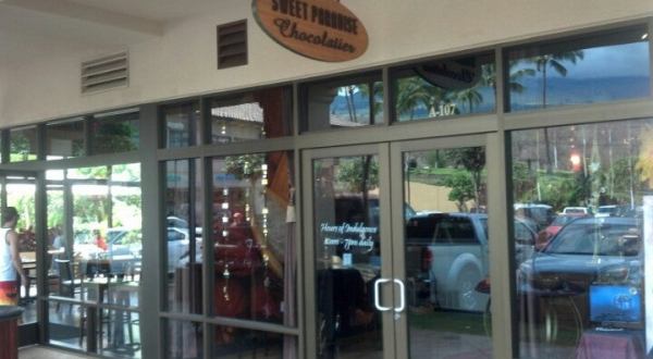 Chocolate Lovers Will Fall In Love With The Gourmet Creations At Sweet Paradise Chocolatier In Hawaii