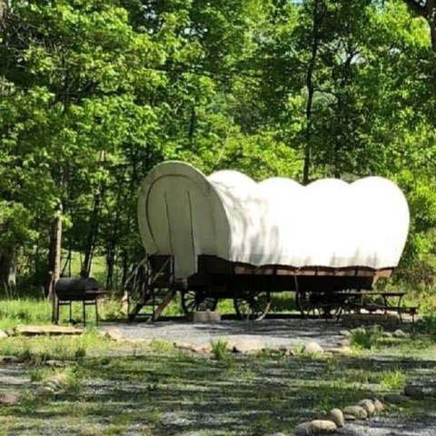 There's A Covered Wagon Campground In Pennsylvania And It's A Unique Overnight Adventure