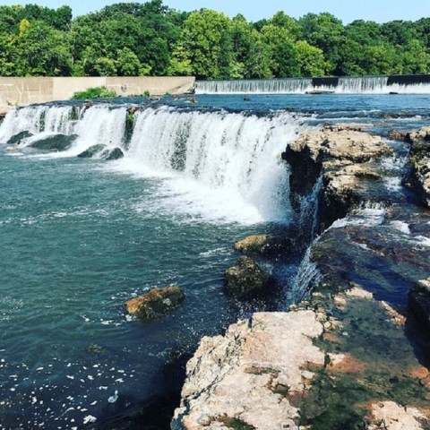 Plan A Visit To Grand Falls, Missouri's Beautifully Blue Waterfall