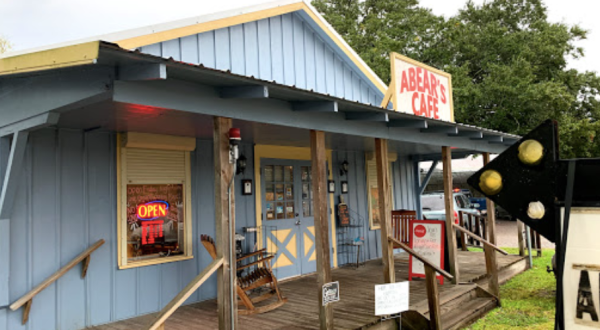 For Nearly 60 Years, A-Bear’s Cafe In Louisiana Has Been Serving Authentic Cajun Delights