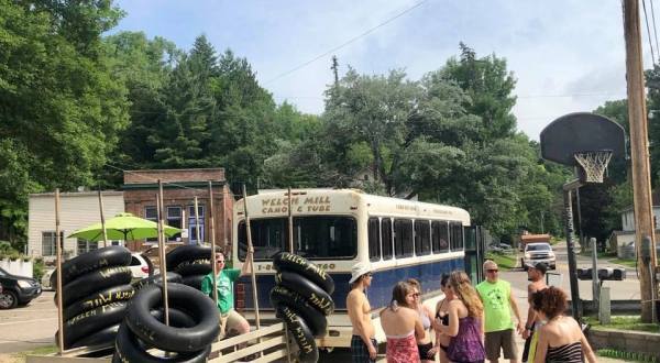 Cannon River Tubing In Minnesota Is Officially Open And Here’s What You Need To Know