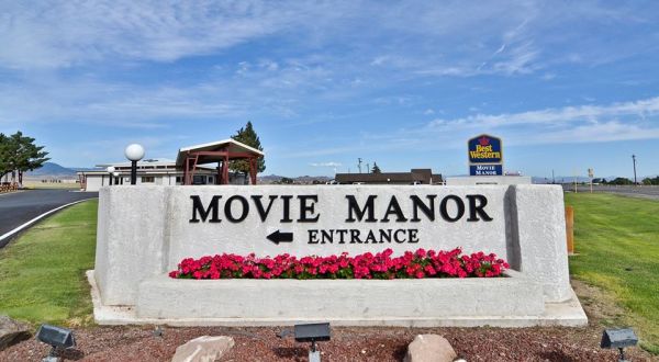 You Can Enjoy A Drive-In Movie From A Comfortable Hotel Room At The Movie Manor In Colorado