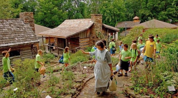Feel Like You’re At A Gigantic Pioneer Festival When You Explore The Ozark Folk Center In Arkansas