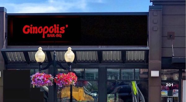 Ginopolis’ Bar-BQ Is A Family-Owned Restaurant In Michigan That Will Satisfy Your Heartiest Cravings