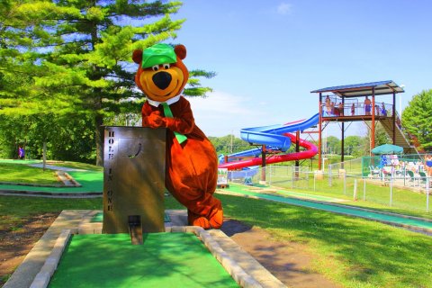 Visit Jellystone Park, The Massive Family Campground In Wisconsin That’s The Size Of A Small Town