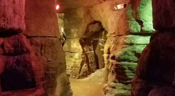 The Ohio Cave Tour That Belongs On Your Bucket List