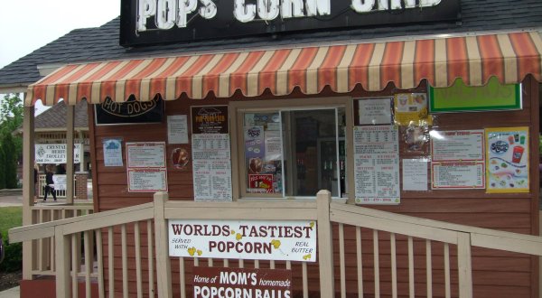 5 Gourmet Illinois Popcorn Shops To Make Your Summer Perfect
