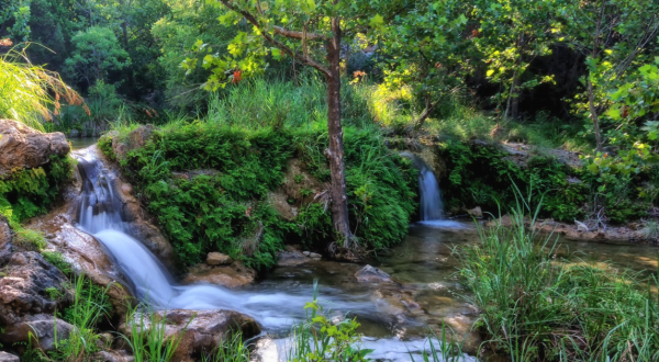 Take A Dip In Spicewood Springs In Texas For A Summer Adventure You Won’t Soon Forget