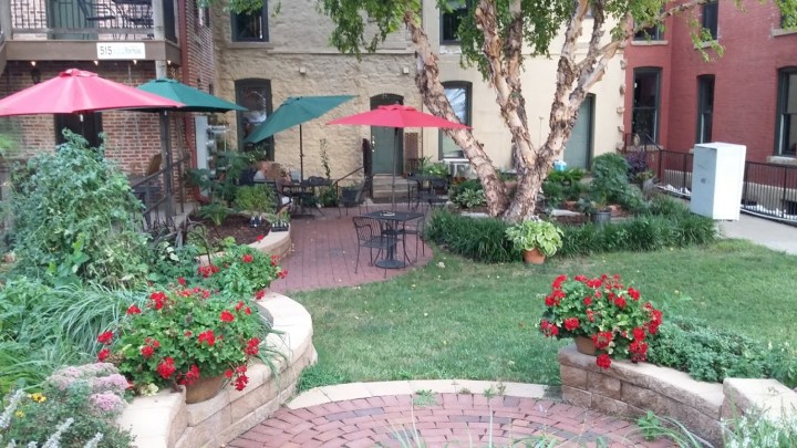 outdoor patio of rowhouse restaurant