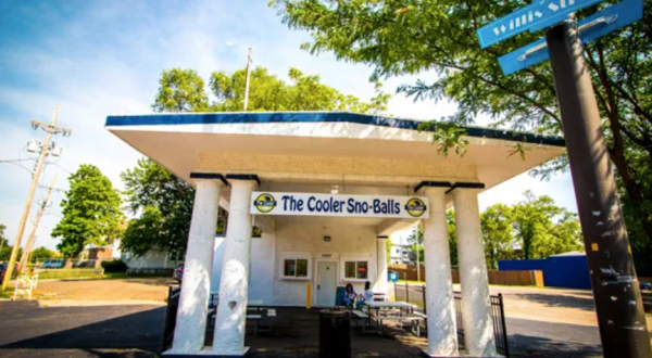 The Cooler Sno-Balls Serves Some Of The Most Delicious Summertime Treats In Nebraska