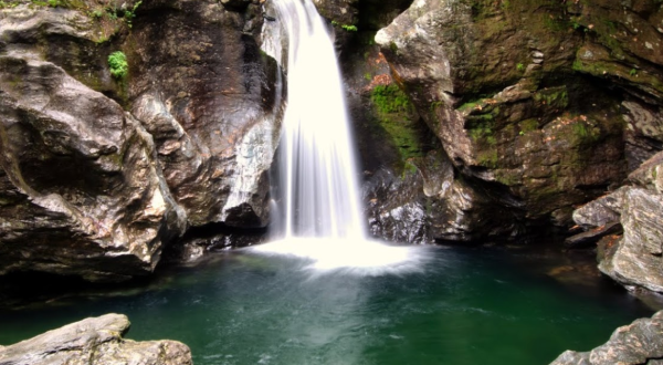 Plan A Visit To Bingham Falls, Vermont’s Beautifully Blue-Green Waterfall