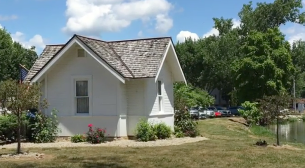 There’s A Fully Restored 1912 Post Office In Ohio And It Has Its Own Island