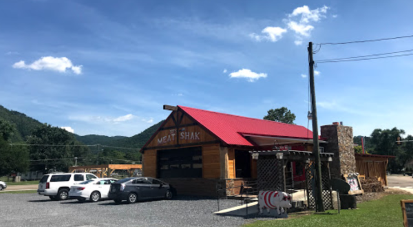 JJ’s Meat Shak Is A Mountain Town Barbecue Restaurant In Virginia You’ll Absolutely Love