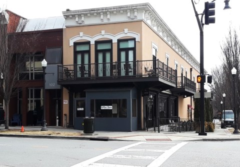 Cotton Row Is One Of Alabama's Best Southern Fine Dining Restaurants