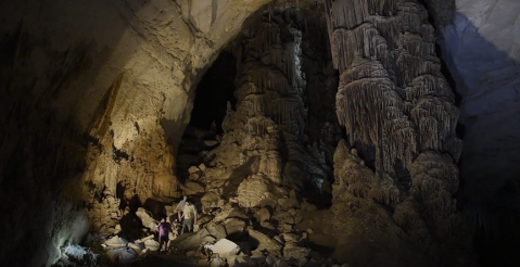 The Texas Cave Tour In Kickapoo Cavern State Park That Belongs On Your Bucket List