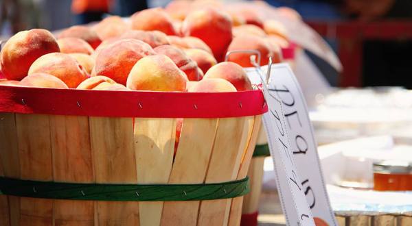 Enjoy The Juiciest Peaches In Oklahoma This July At The Porter Peach Festival