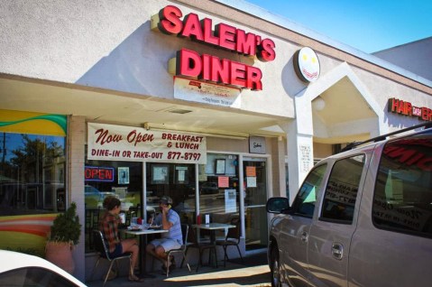 People Travel From All Over For The Philly Cheese Steaks At Salem's Diner, A Tiny Hole-In-The-Wall In Alabama