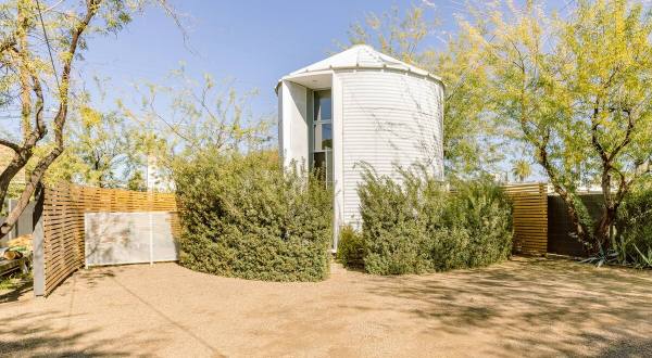 This Grain Bin Airbnb In Arizona Is The Ultimate Countryside Getaway