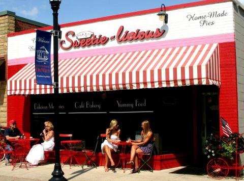Sweetie-licious Bakery In Michigan Is A Delicious Destination That Lives Up To Its Name