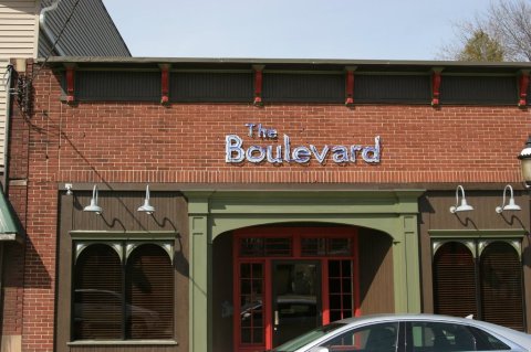 If You Enjoy Fish Fry Dinners And Fresh Perch, You Simply Have To Try The Boulevard Tavern In Ohio