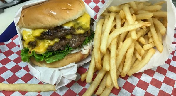 Sink Your Teeth Into The Juiciest Cheeseburgers In The Alaska Panhandle At J&W’s Fast Food