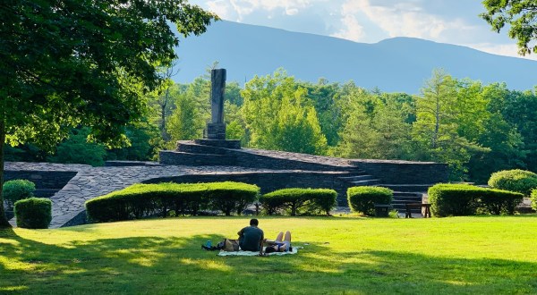 Mark Your Calendar, Friday Night Picnics At Opus 40 In New York Are Here