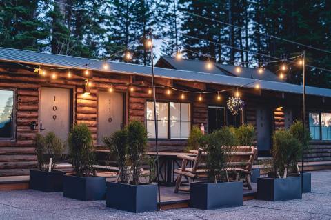 This Vintage Scandinavian-Themed Motel In Idaho, The Scandia Inn, Makes For A Quiet Getaway