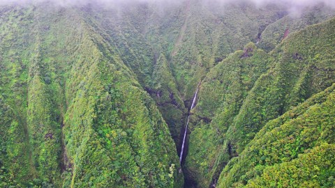 Locals Will Always Remember The Fatal Rockfall That Shuttered One Of Hawaii's Most Beloved Waterfalls