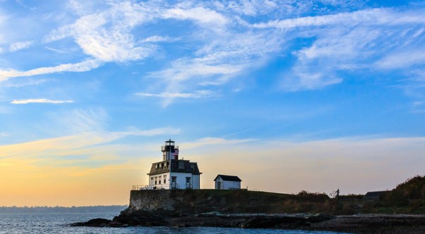 Don’t Let Summer Pass Without Visiting These 5 Rhode Island Islands