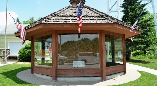 Small Town Minnesota Is Home To The Largest Ball of Twine Built By One Person In The United States