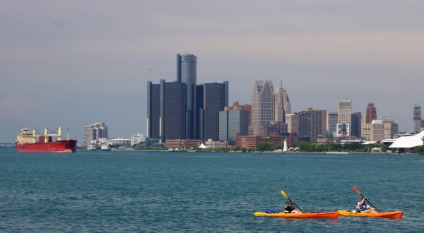 For The Most Breathtaking Views Of Detroit, Head Over To The Belle Isle Loop
