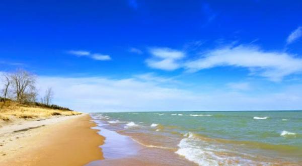 7 Pristine Hidden Beaches Throughout Wisconsin You’ve Got To Visit This Summer
