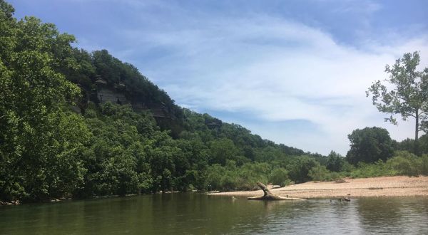 Kayak The James River In Missouri For A Scenic, Relaxing Adventure