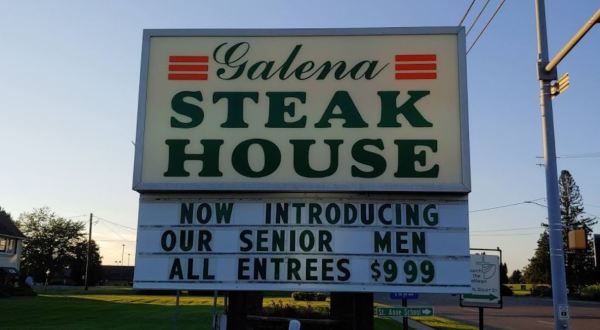 Order A Traditional Family Meal At Galena Steakhouse In Illinois
