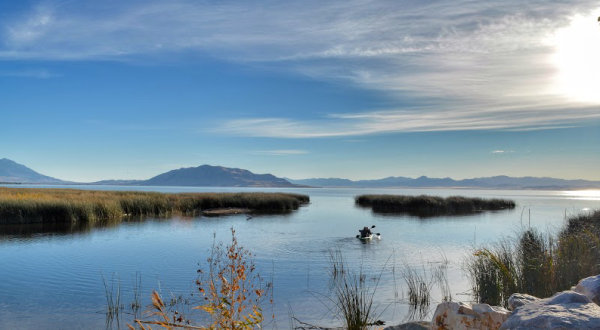 Take A Relaxing Stroll Through Utah Lake State Park And Discover A Dazzling View To Remember In Utah