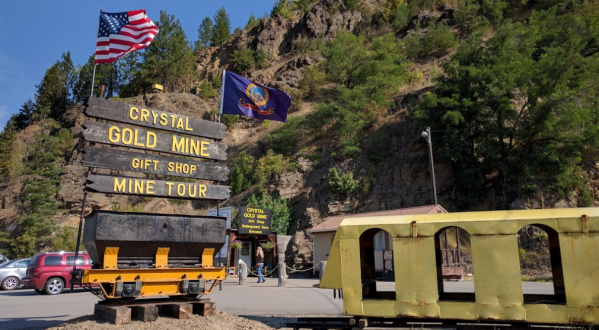 The Crystal Gold Mine In Idaho Offers The Only Underground Mine Tour In The Northwest