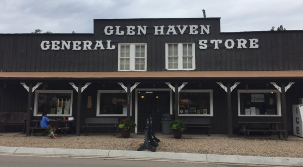 The Most Surprising Place You’ll Find Incredible Baked Goods In Colorado Is The Glen Haven General Store