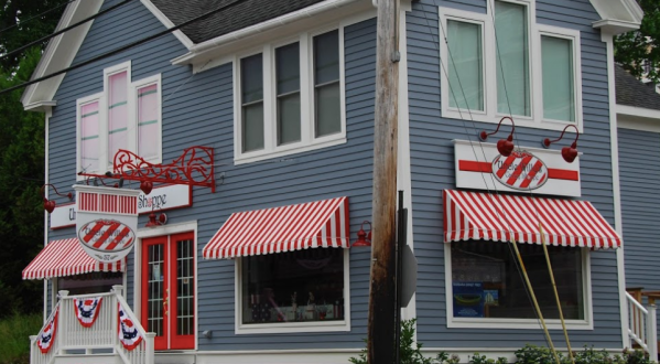 Candy Lovers Will Fall In Love With The Gourmet Creations At Uncle Willy’s In Maine