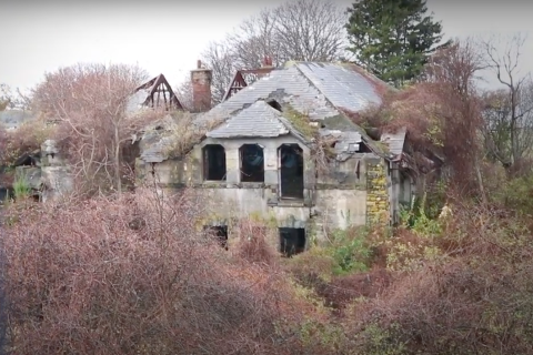 This Eerie And Fantastic Footage Takes You Inside Rhode Island's Abandoned Mansion