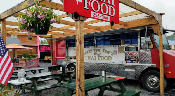 The Tastiest Thai Food In Valdez, Alaska Can Be Found In This Tiny Food Truck