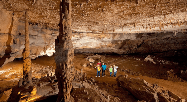 The Tennessee Cave Tour At Cumberland Caverns Belongs On Your Bucket List