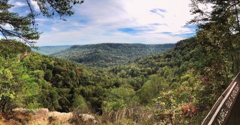 Under 2 Miles Long, Stone Door Trail Is A Totally Kid-Friendly Hike In Tennessee